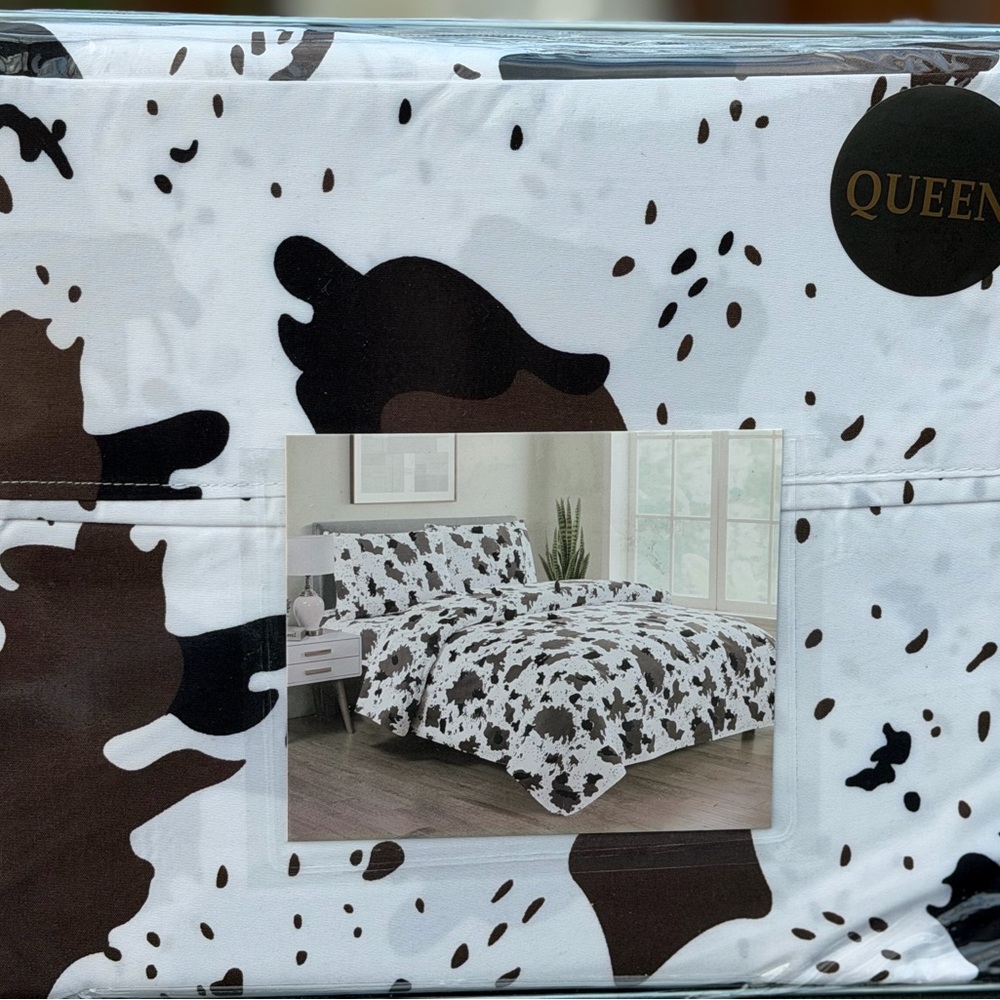 Queen size brand new cow print 4PCS sheet set , New, western
